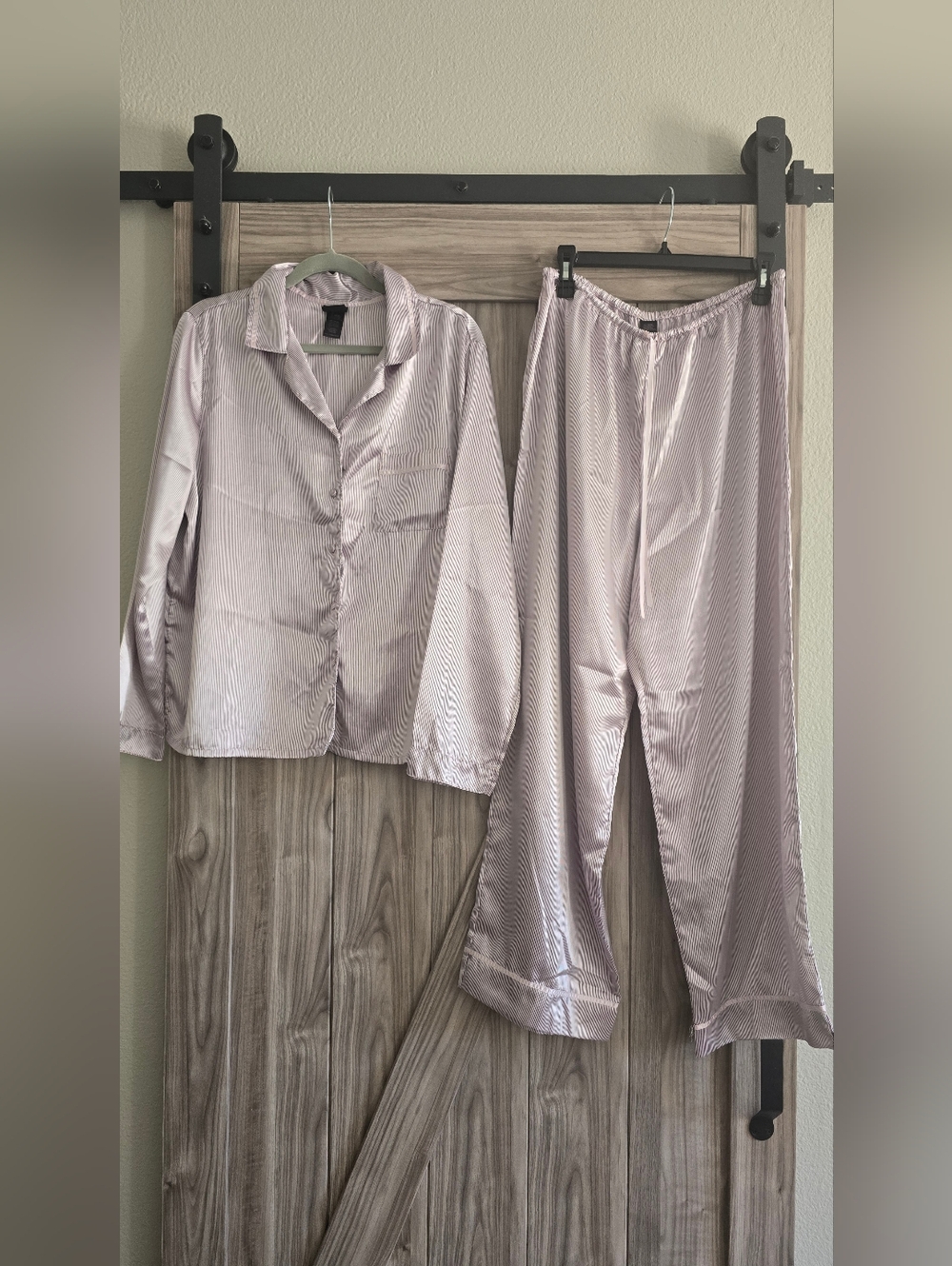 Secret Treasures Lavender Satin Pajama Set
